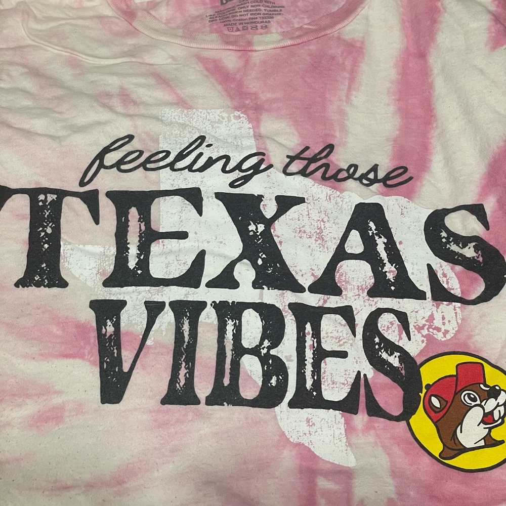 Buc-ee's Pink Tie-Dye Feeling those Texas Vibes T-Shirt 3X